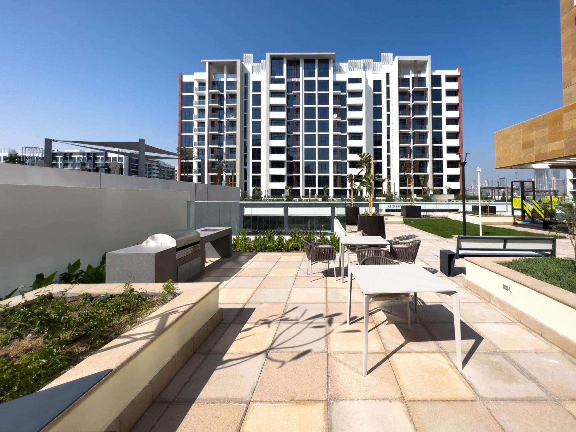 Frank Porter - Riviera 26 Apartment Dubai
