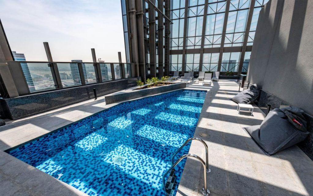 Apartment Luxurious & Modern 2br Maid, Sparkle Tower Marina - 10ab4