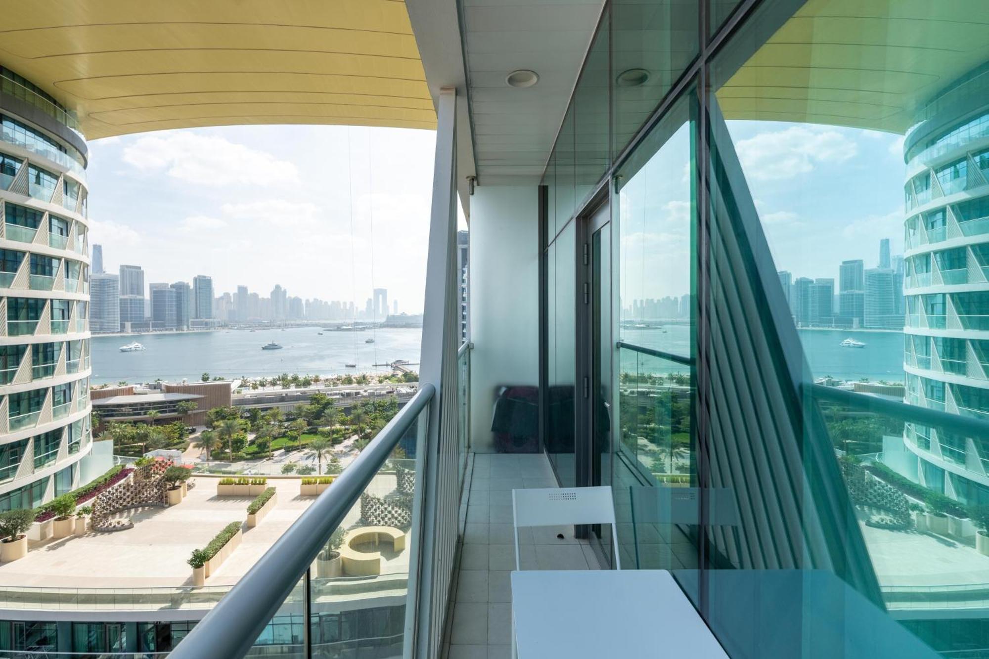 The Seven Palm Apartment