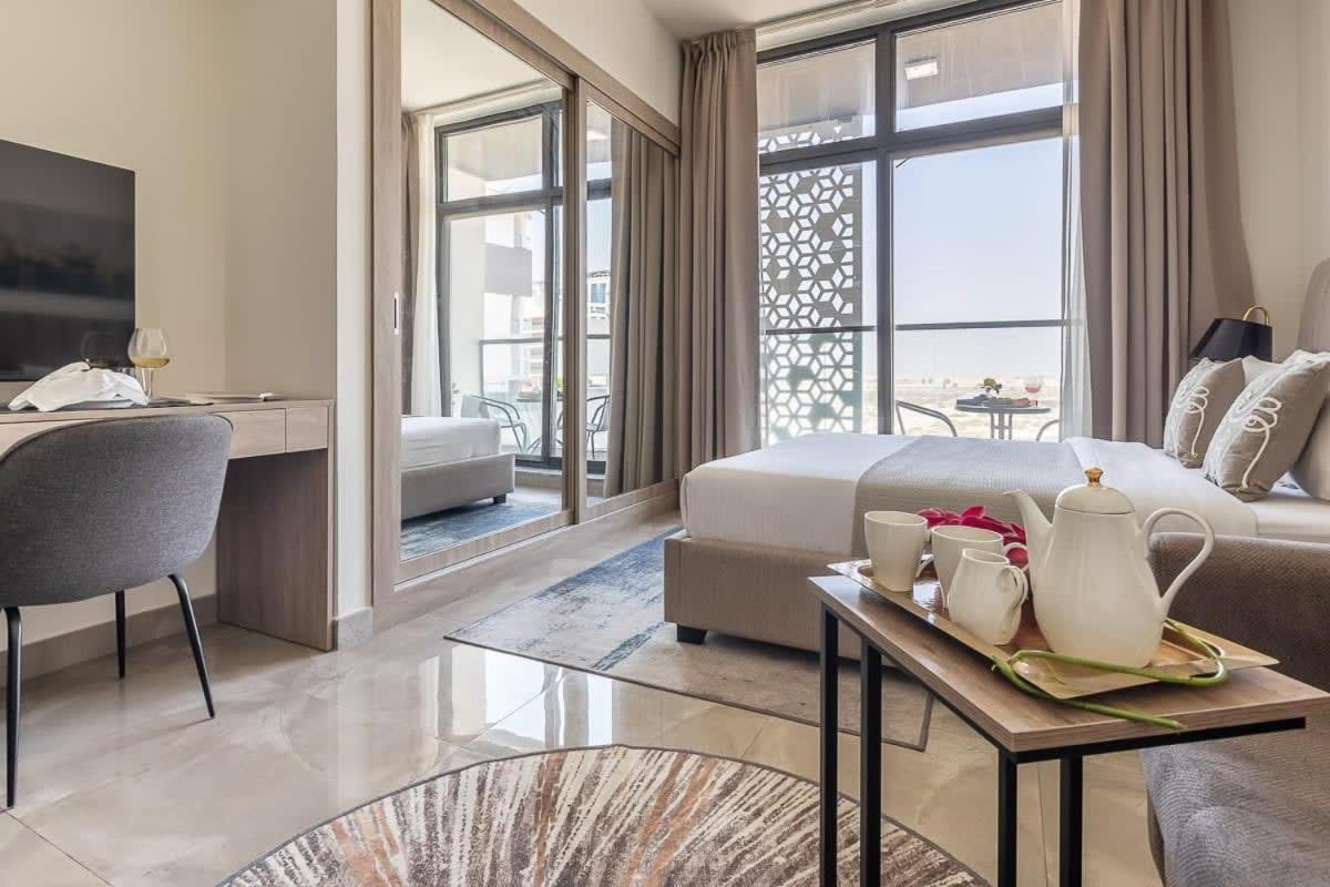 Frank Porter - Majestique 2 * Dubai