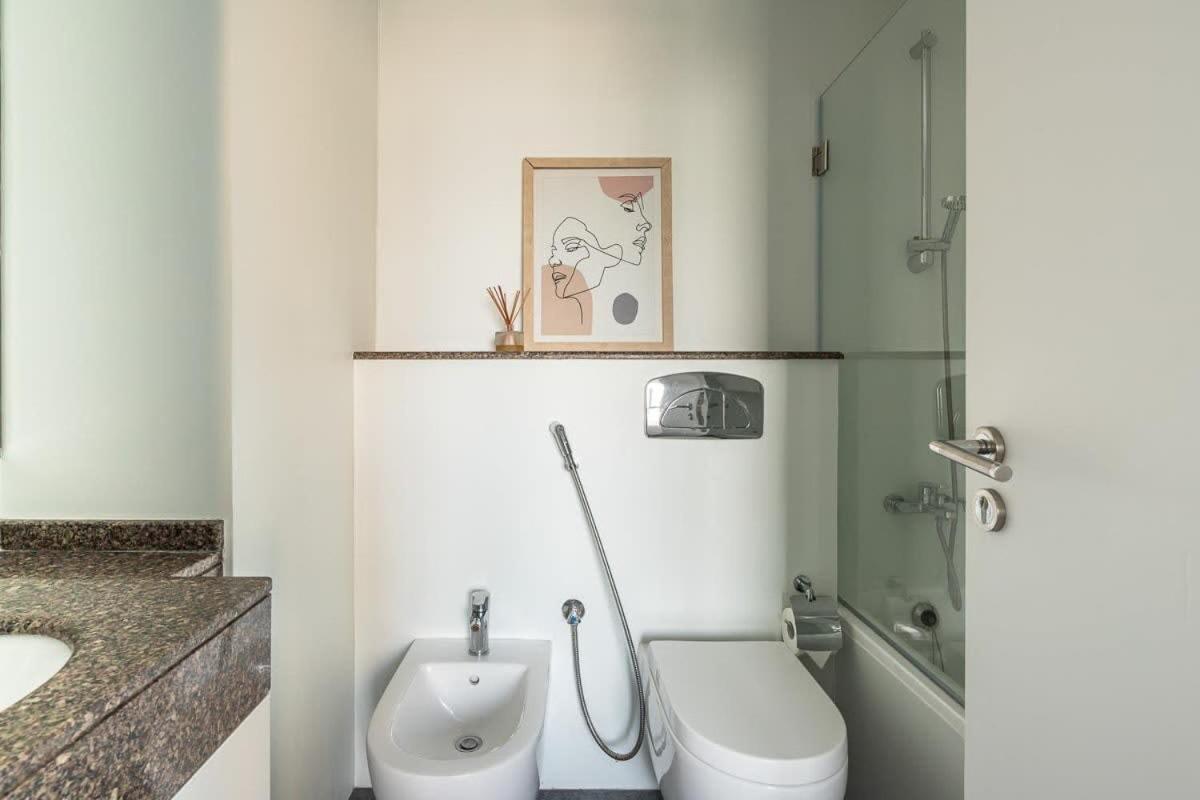 Apartment Frank Porter - Bay Central West Dubai