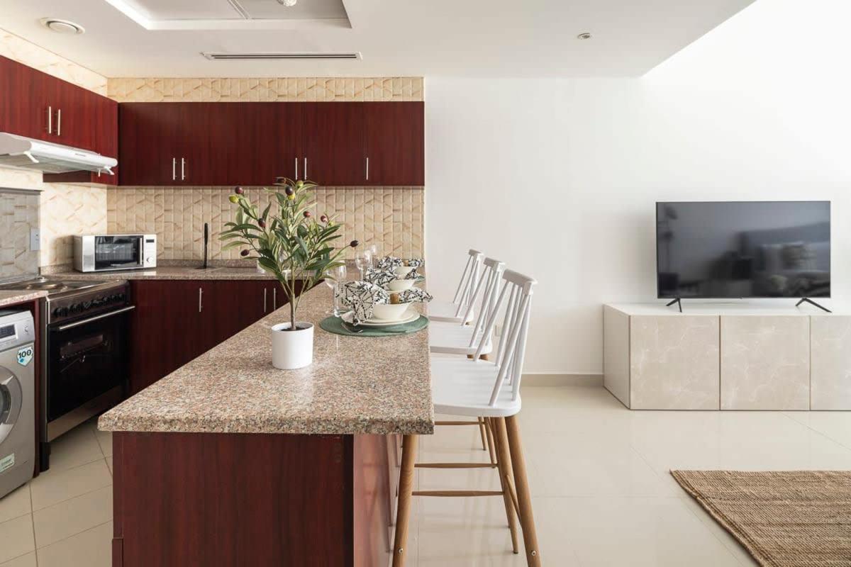 Apartment Frank Porter - Oasis Tower 1 Dubai