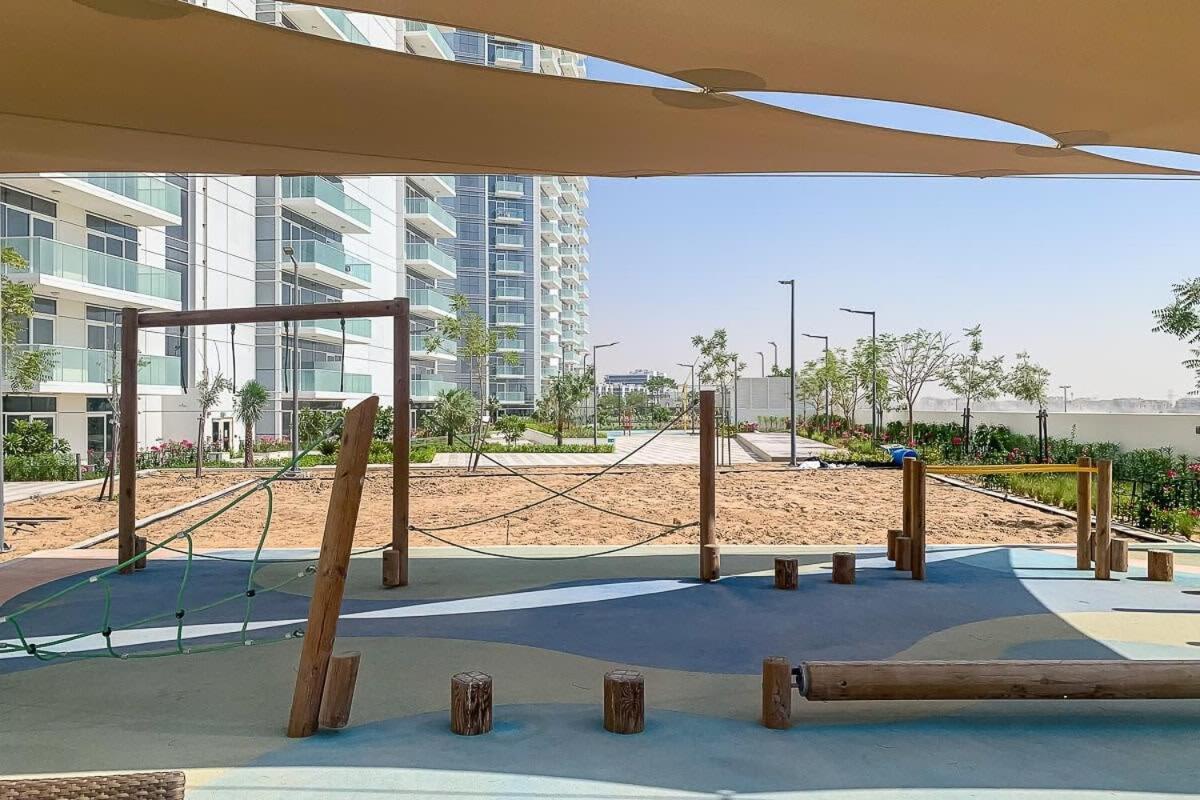 Frank Porter - Artesia Tower C Apartment *