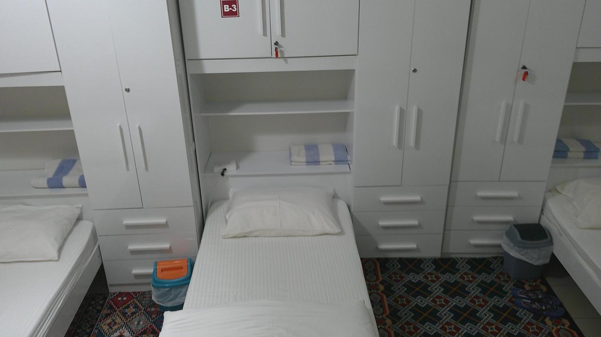 Ruby Star For Female -4 R-1 Dubai