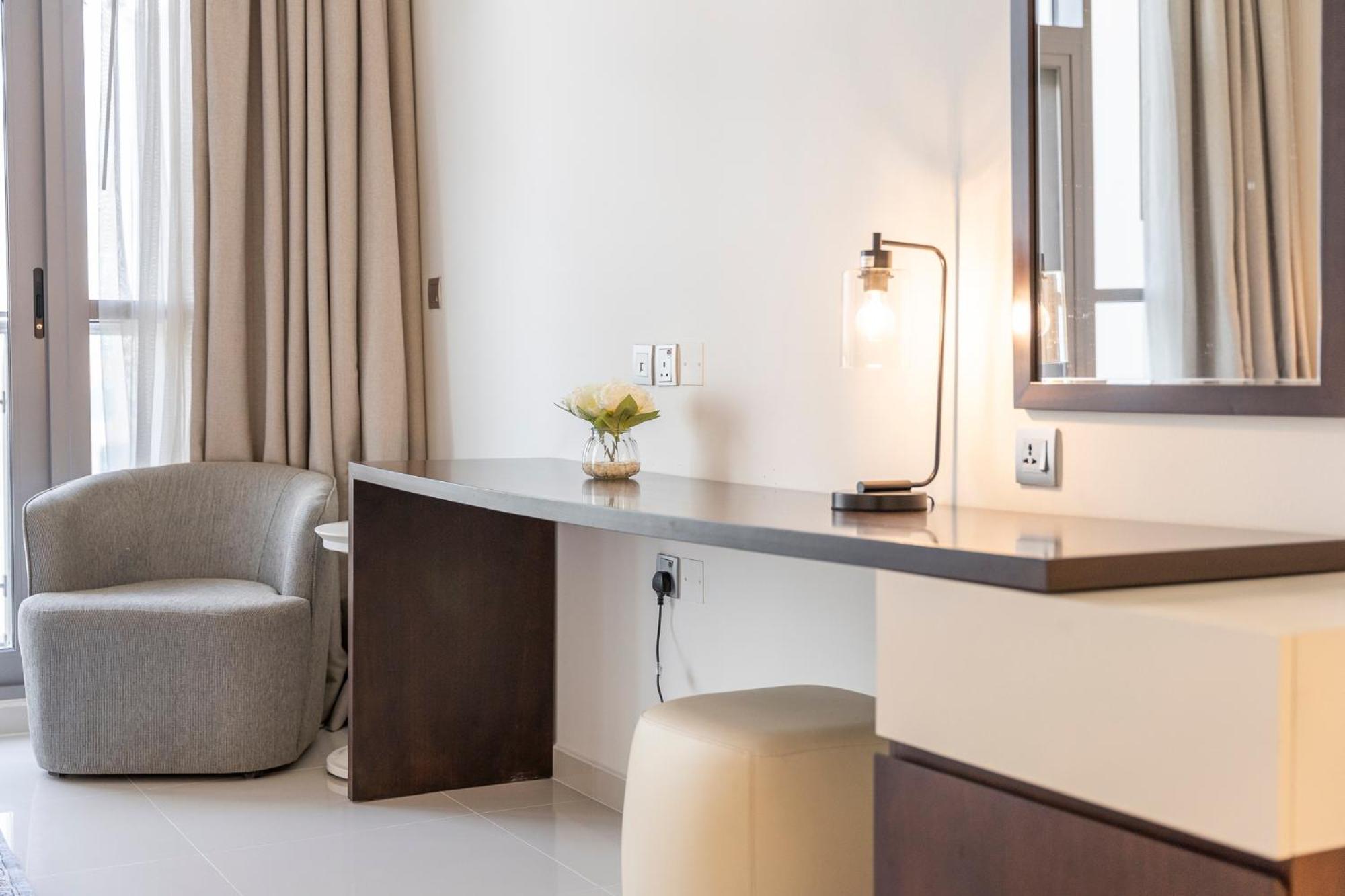 Stylish Stayz Beautiful Modern With Burj Khalifa Views Dubai