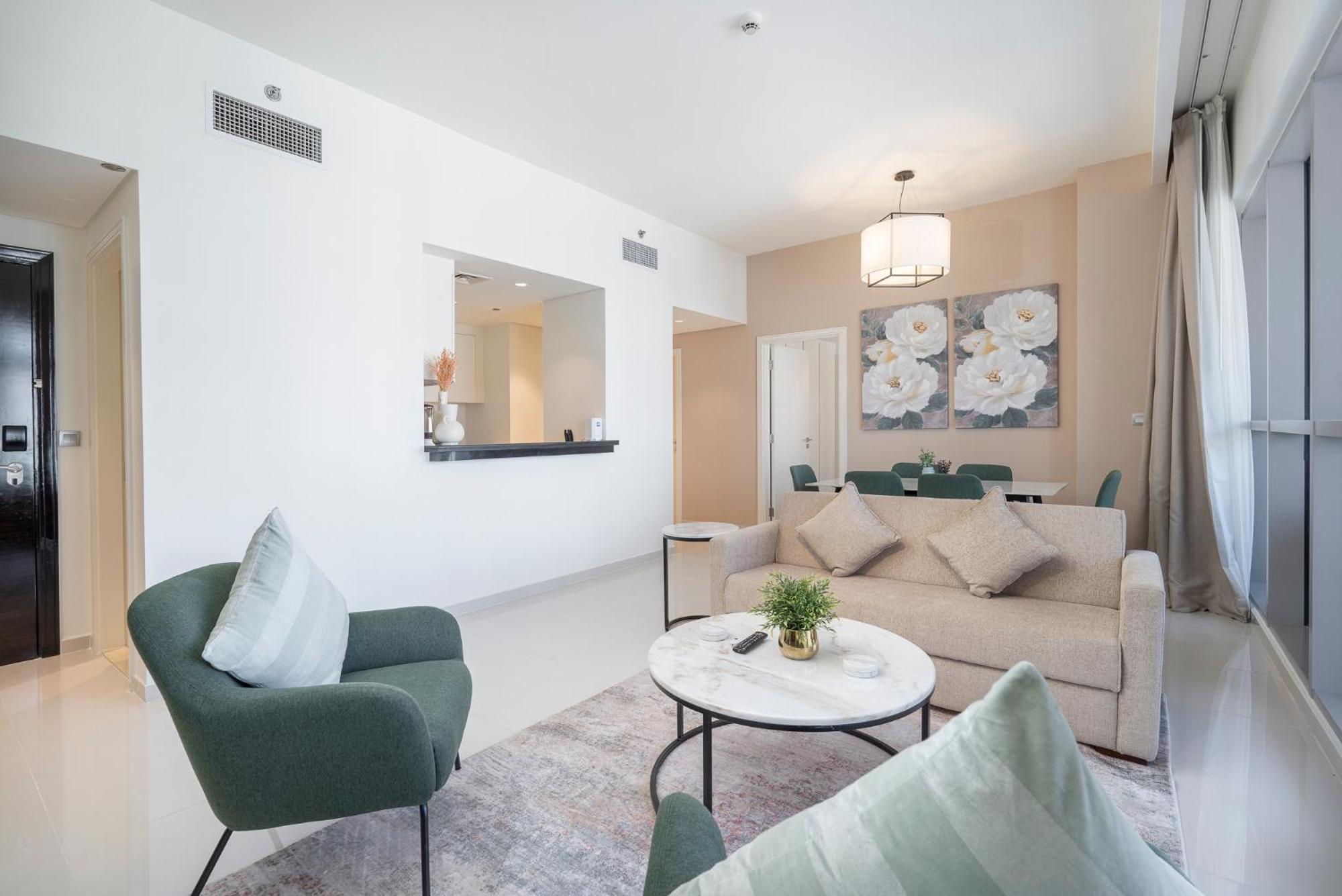 Stylish Stayz Beautiful Modern With Burj Khalifa Views Apartment
