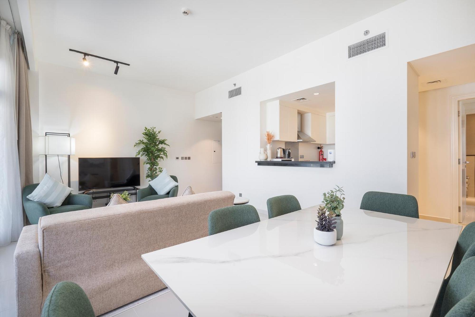 Stylish Stayz Beautiful Modern With Burj Khalifa Views Dubai