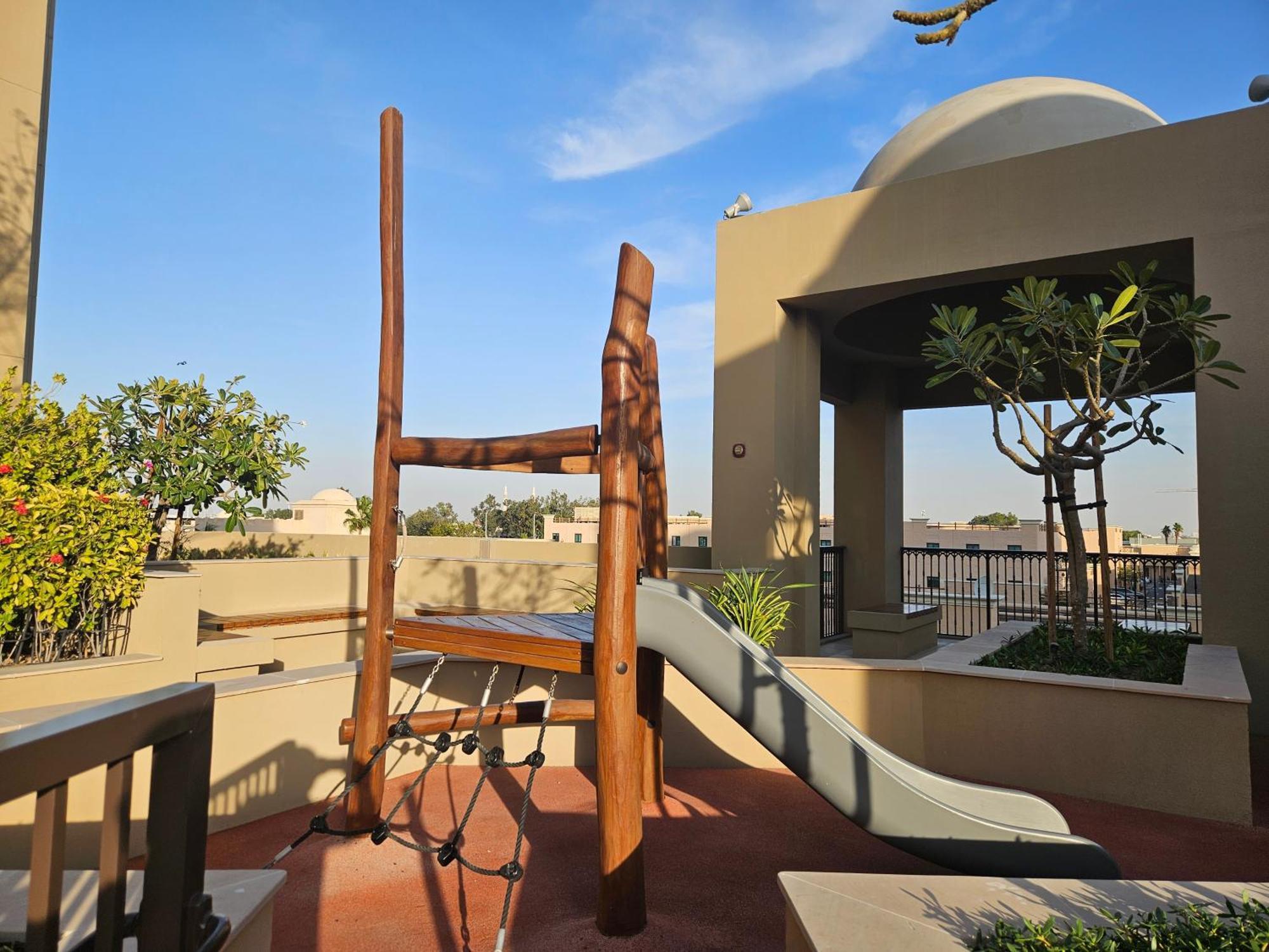 Vacay Lettings 2 Bed Retreat Near Burj Al Arab Dubai