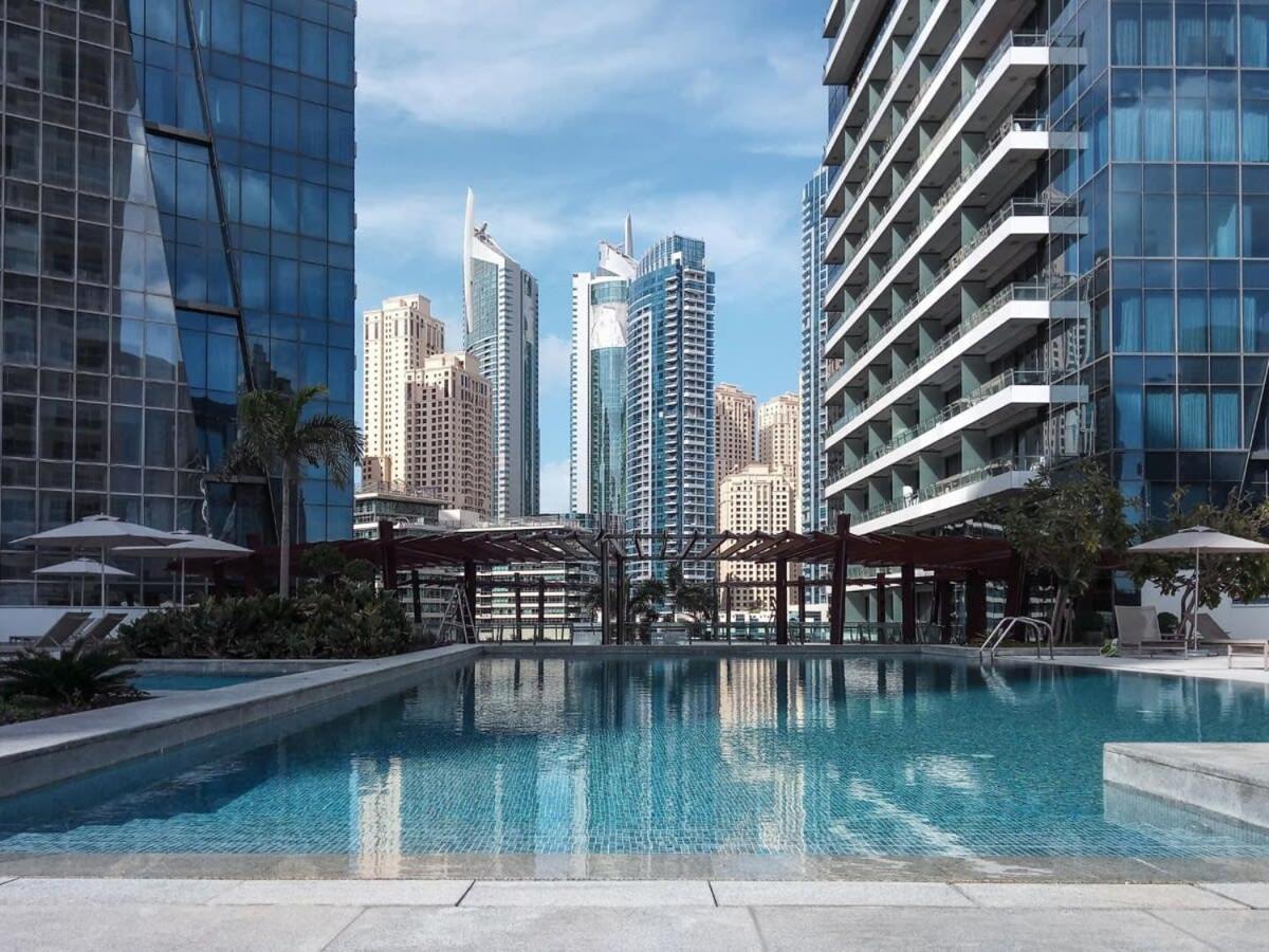 Apartment Frank Porter - Silverene Dubai