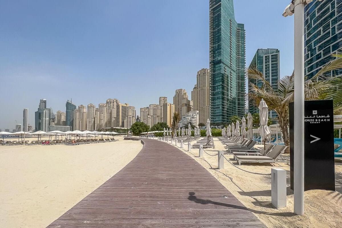 Frank Porter - The Address Jbr Apartment Dubai