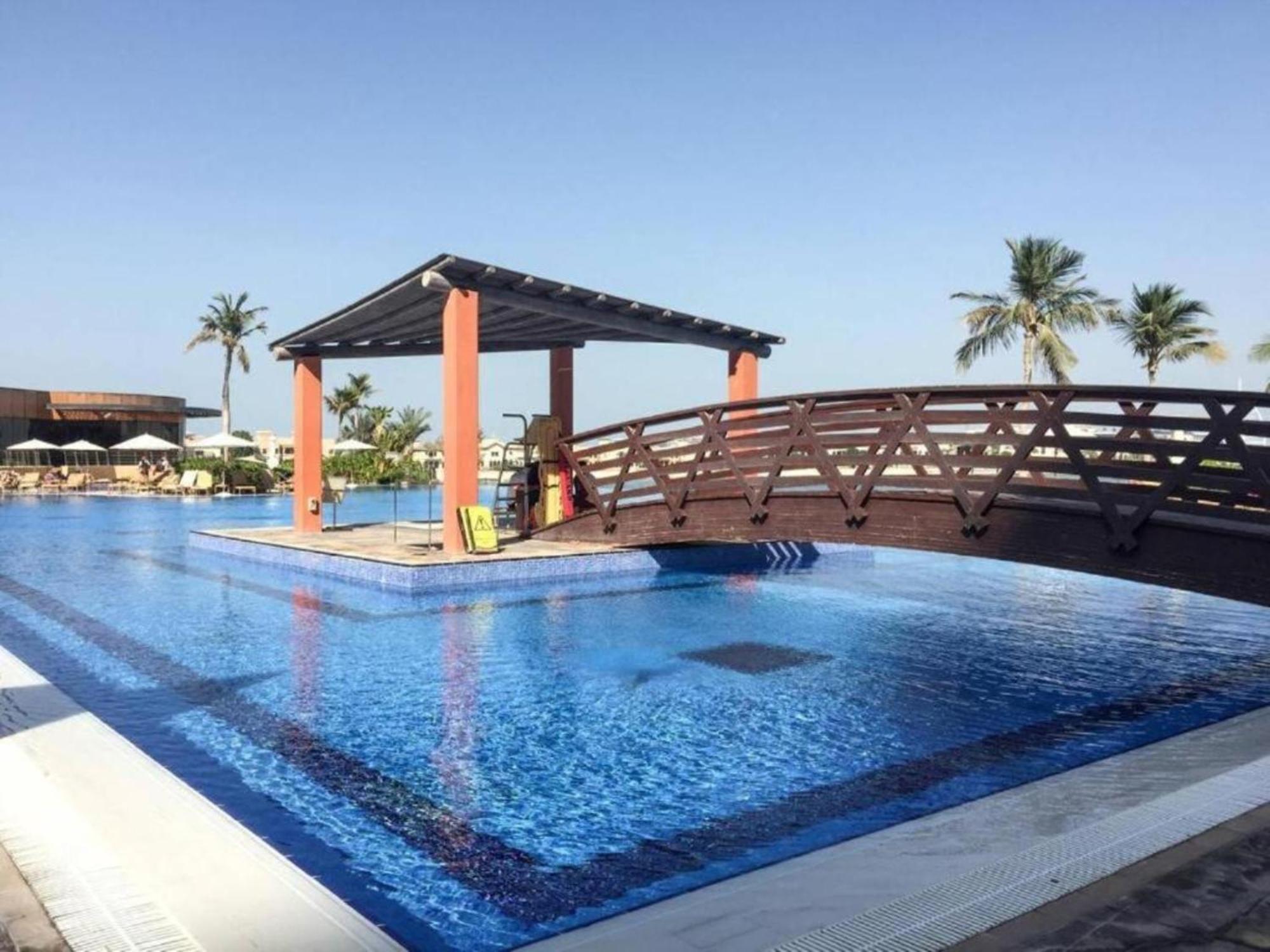 Tiara Residences, Free & Pool Access Apartment Dubai