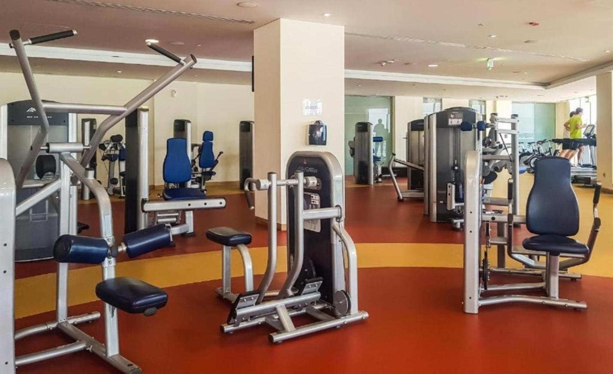 Tiara Residences, Free & Pool Access Apartment