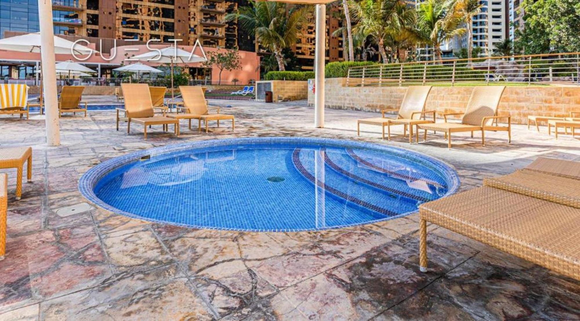 Tiara Residences, Free & Pool Access * Dubai