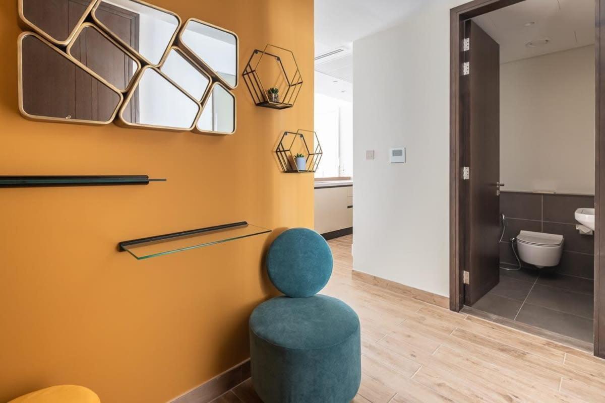 Frank Porter - Marina Gate 3 Apartment *
