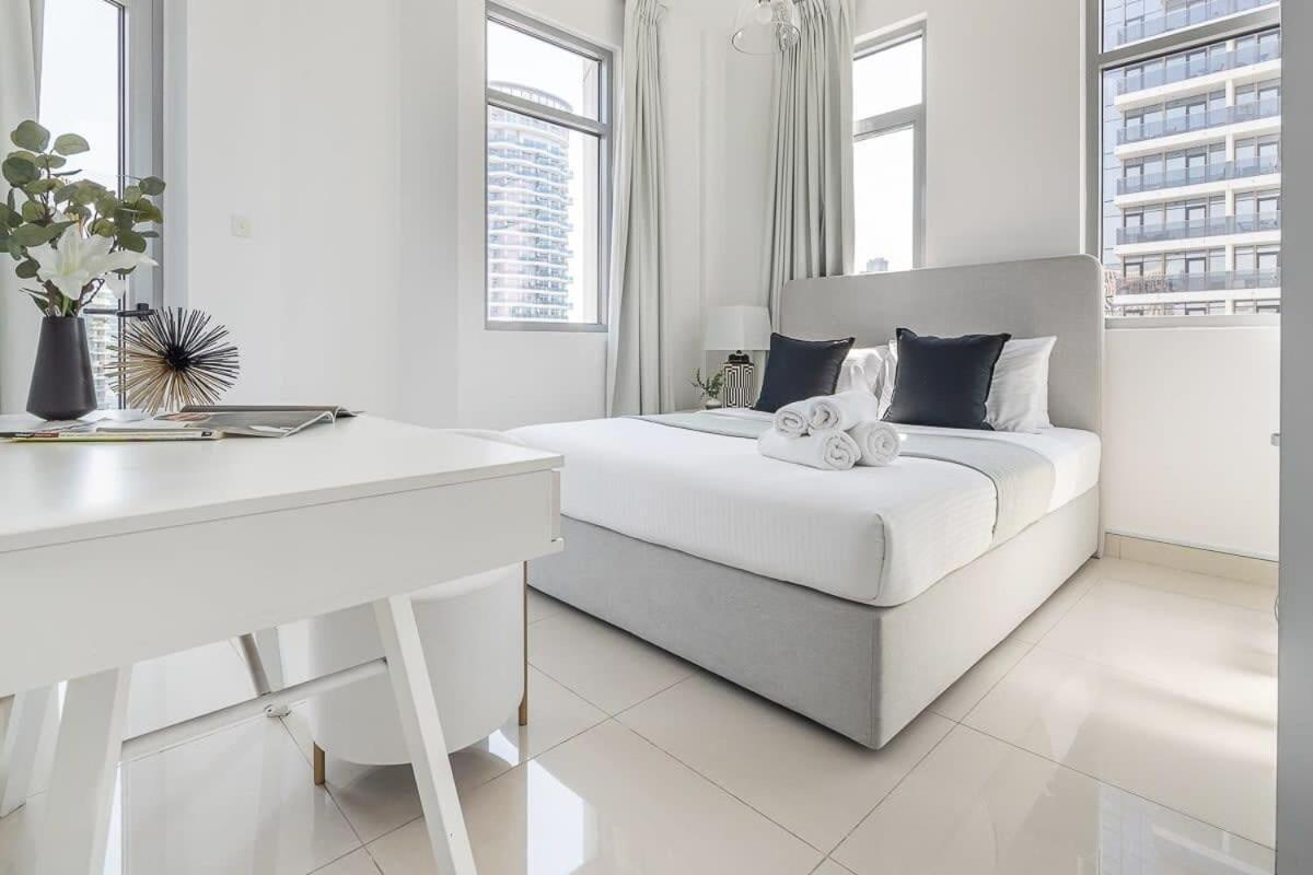 Frank Porter - Marina Wharf 2 * Dubai