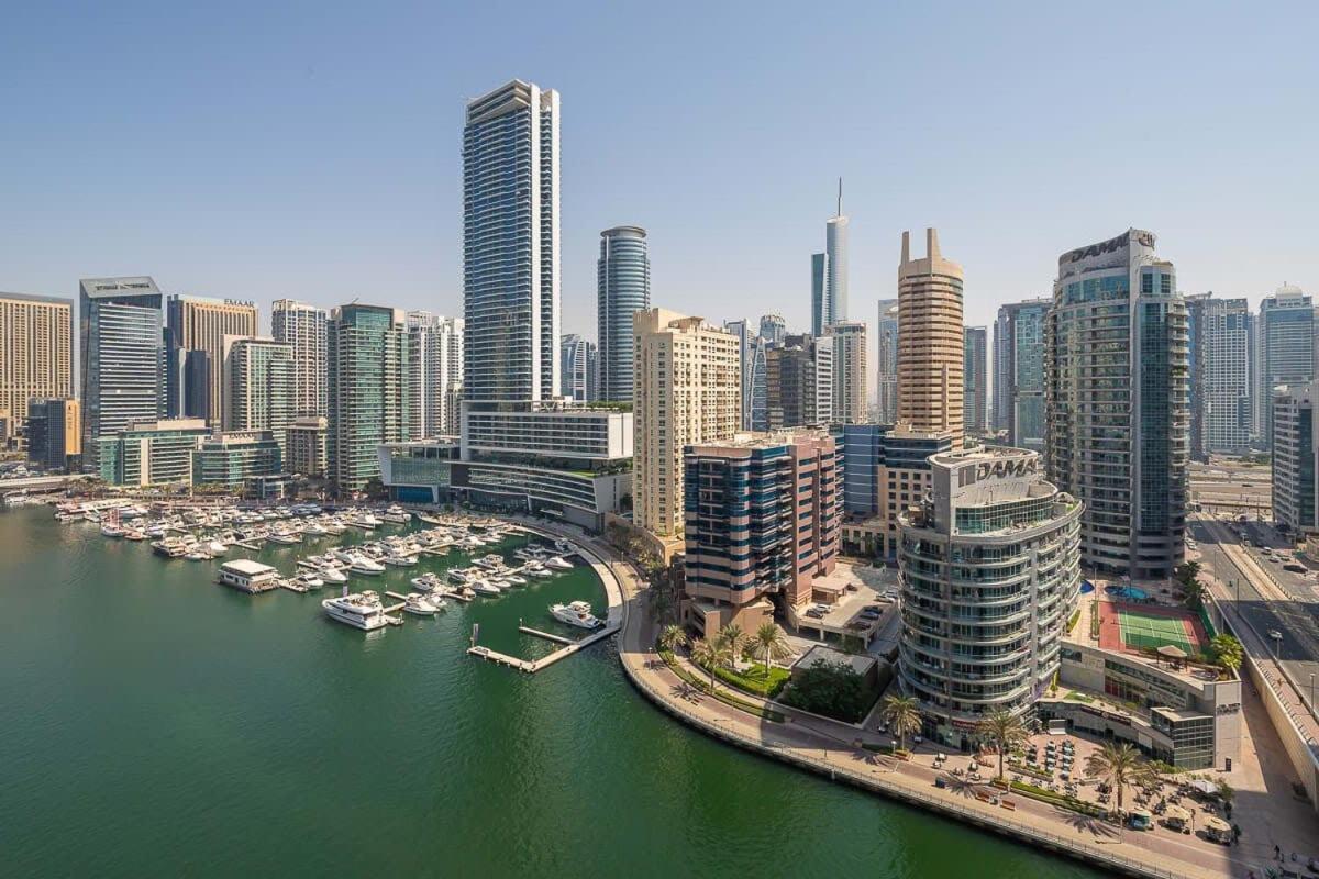 Frank Porter - Marina Wharf 2