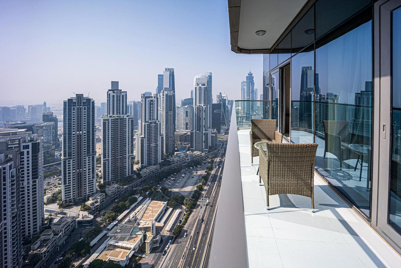 Luxury In Paramount Midtown * Dubai