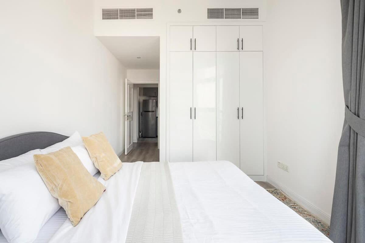 Apartment Frank Porter - Marina Tower B *