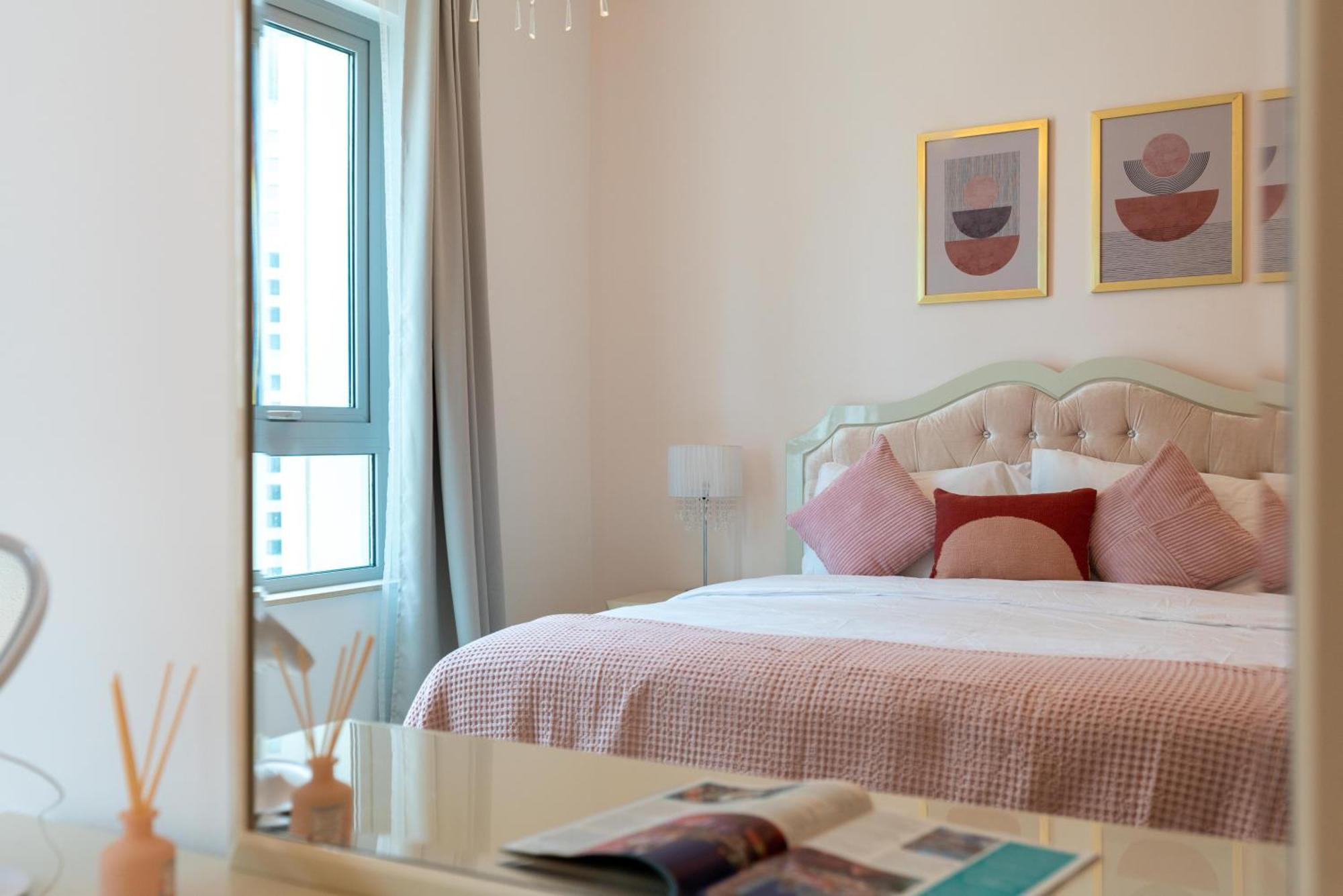 Apartment Ultimate / 4 Beds / Burj Khalifa And Opera View Dubai