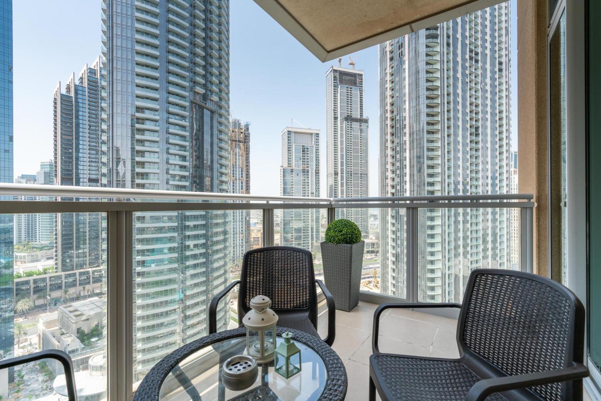 Ultimate / 4 Beds / Burj Khalifa And Opera View Apartment *