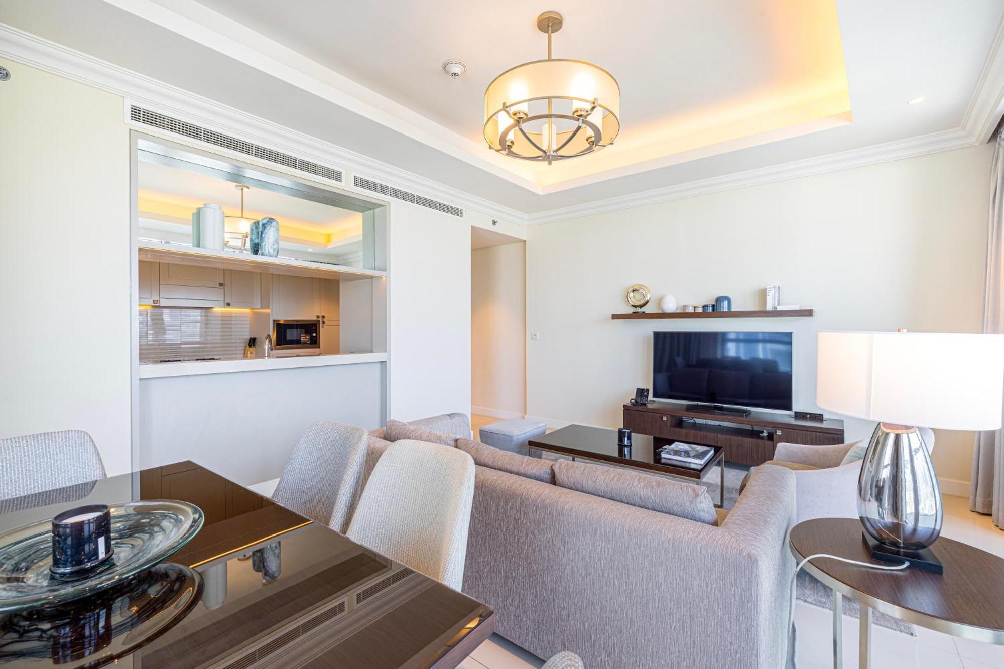 The Address Fountain Views 2 Bedroom With Burj Khalifa View And Access To Mall