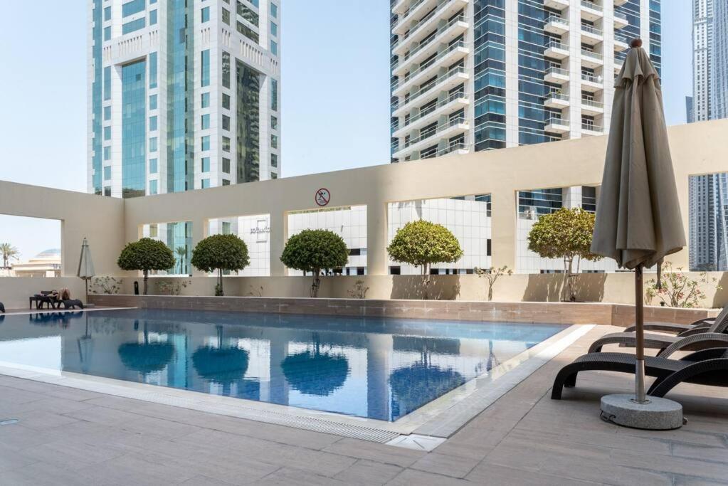 First Class 1br Modern And Spacious Apartment *