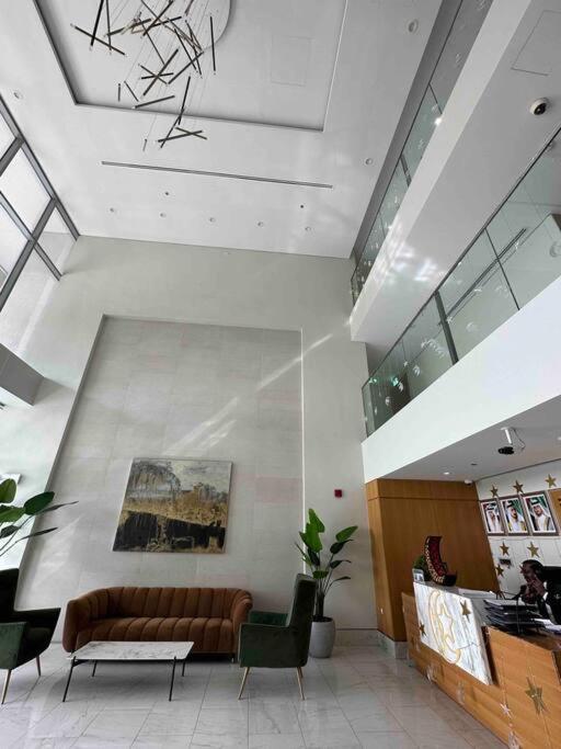 Apartment Azizi Aura 1013