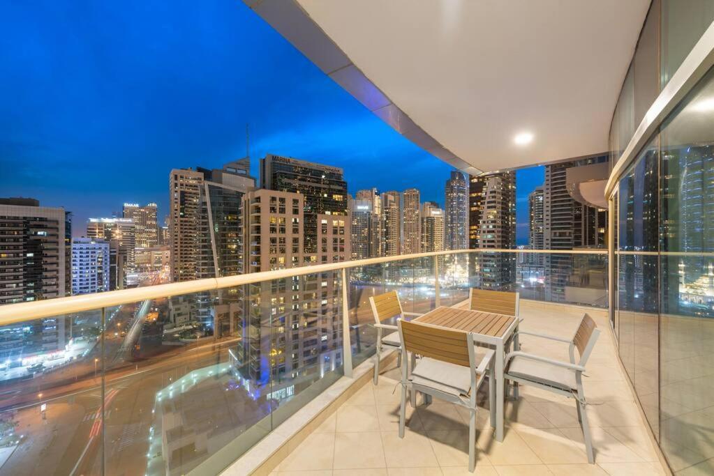 First Class 2br Modern And Stylish * Dubai