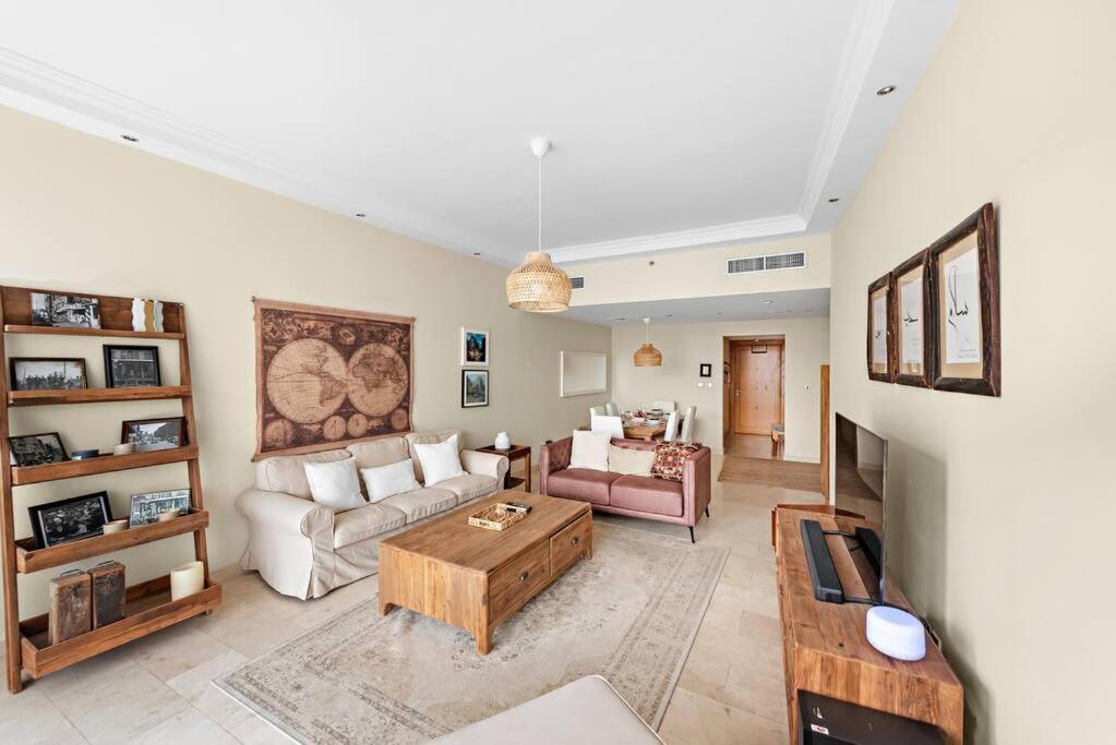 First Class 2br Modern And Stylish Dubai