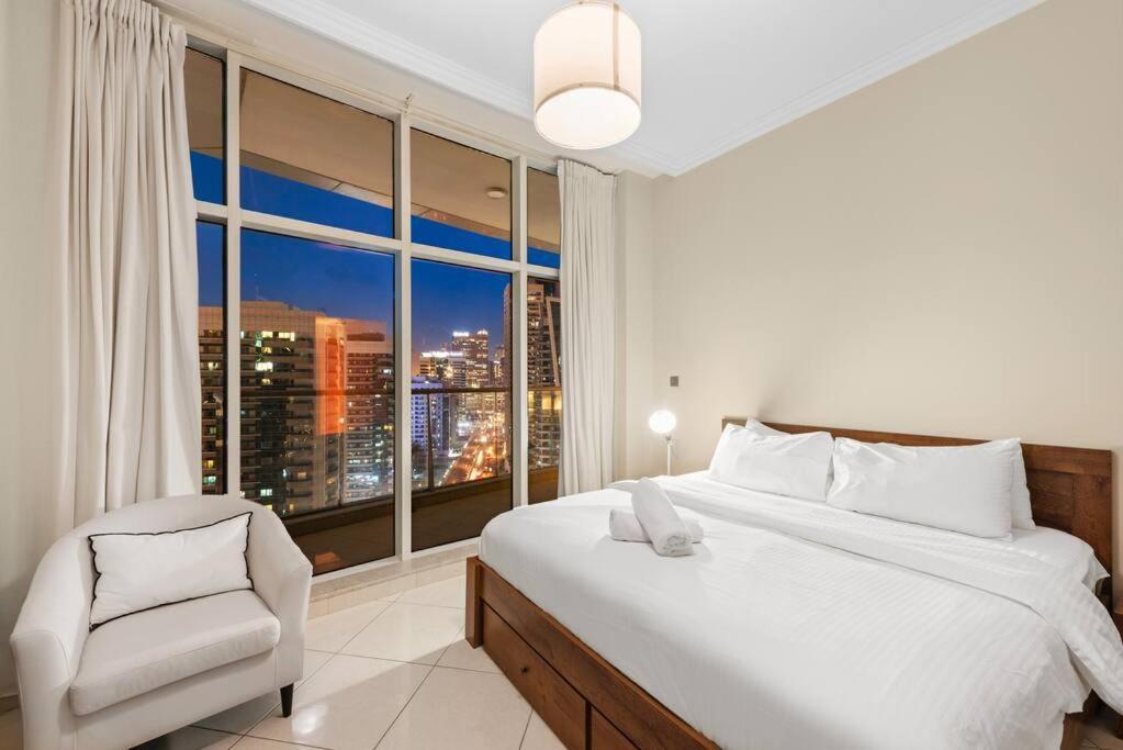 Apartment First Class 2br Modern And Stylish