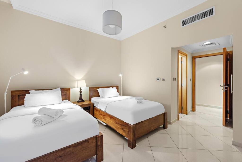 First Class 2br Modern And Stylish Apartment Dubai