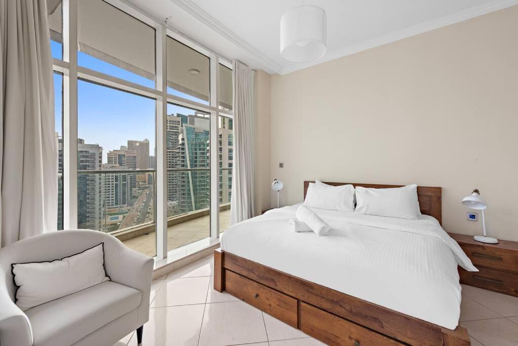 First Class 2br Modern And Stylish * Dubai
