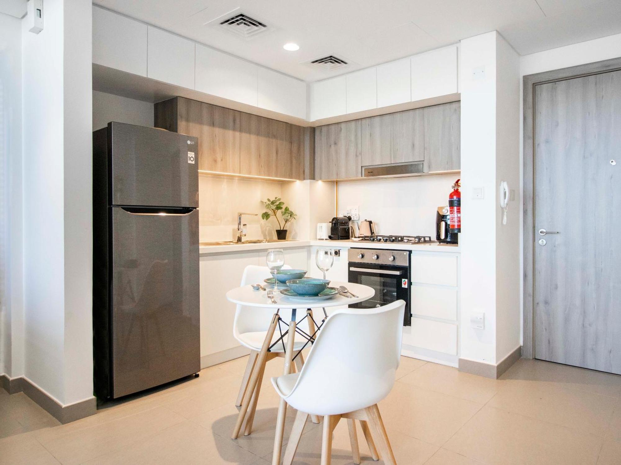 Apartment Luxury 1br Getaway: Steps From Hills Park *