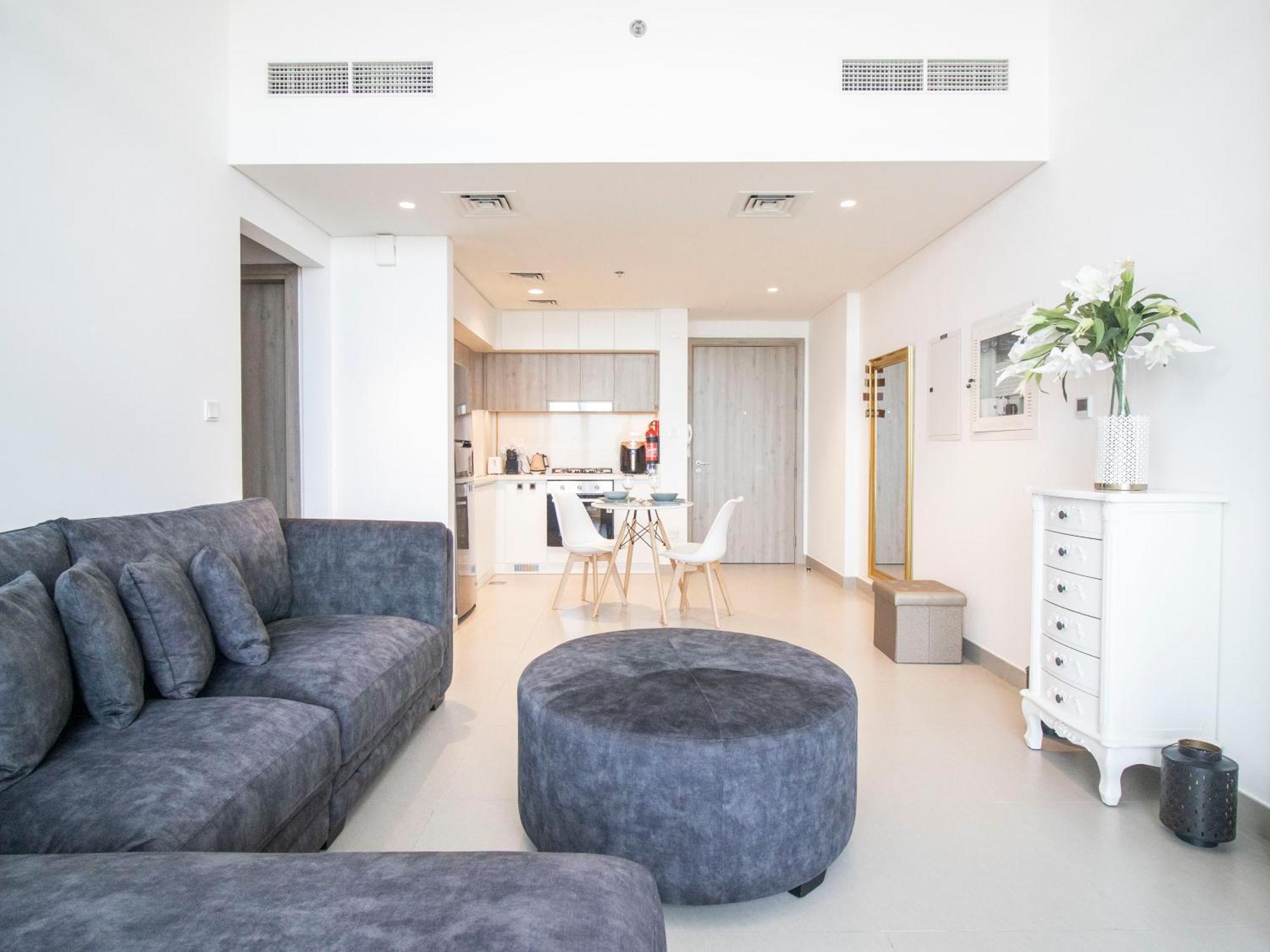 Luxury 1br Getaway: Steps From Hills Park