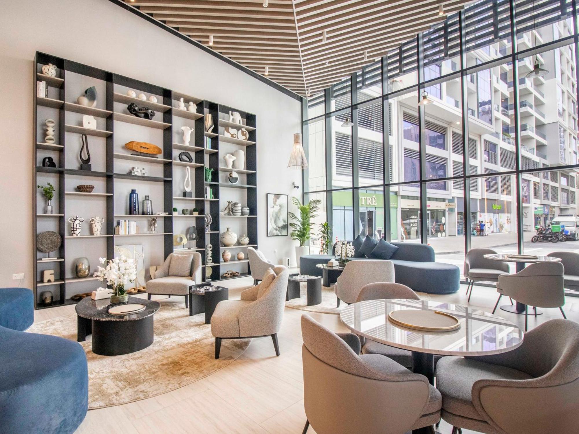 Luxury 1br Getaway: Steps From Hills Park Apartment