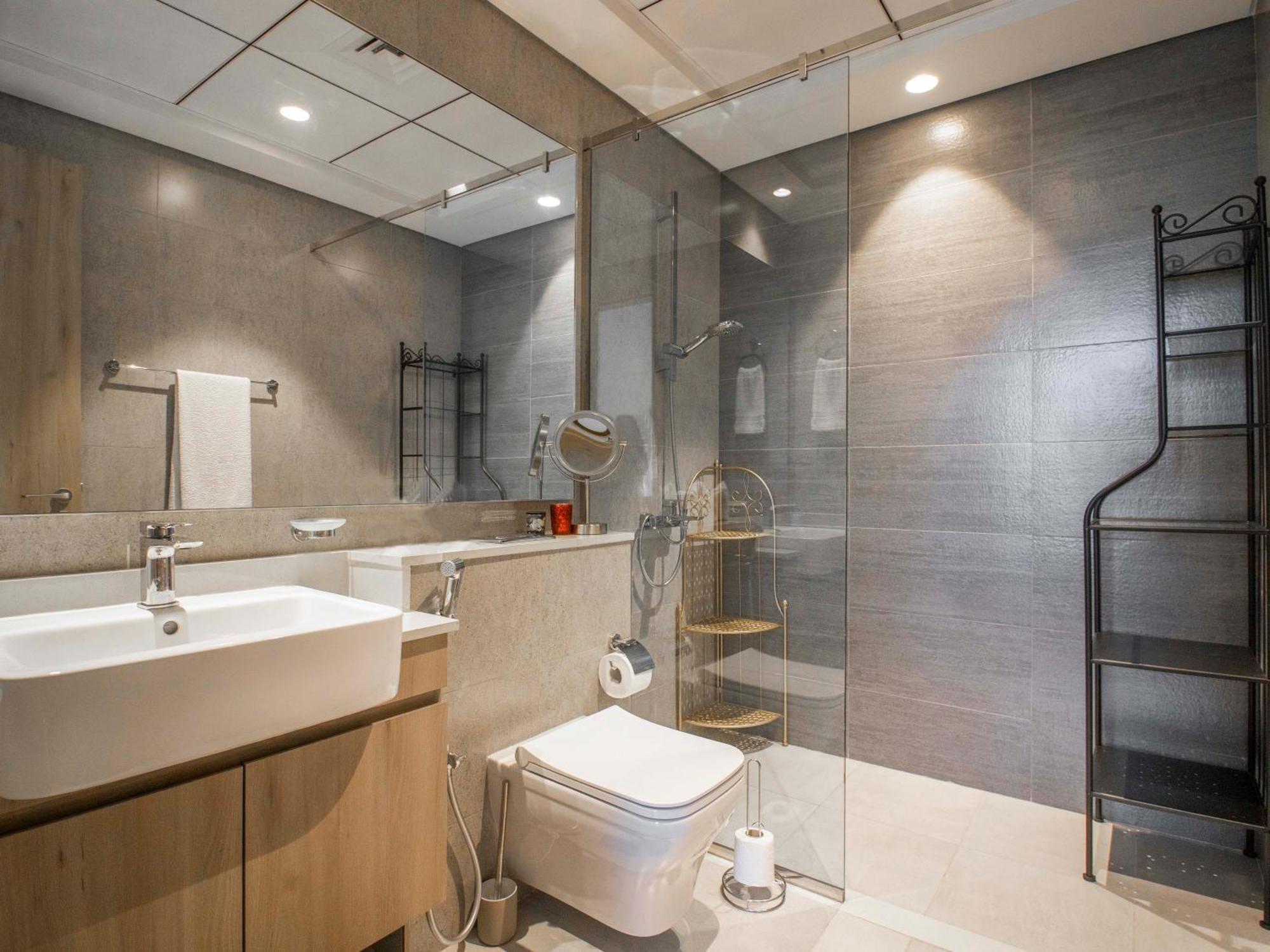 Apartment Luxury 1br Getaway: Steps From Hills Park