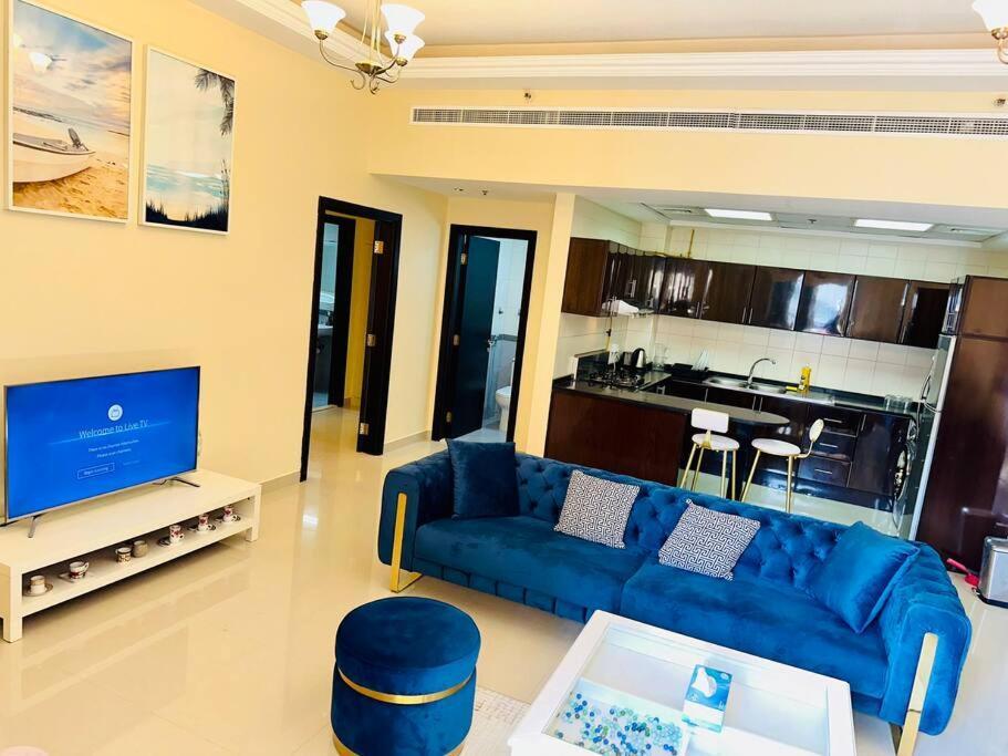 Apartment Luxury 1 Bed - Pool View - Ready