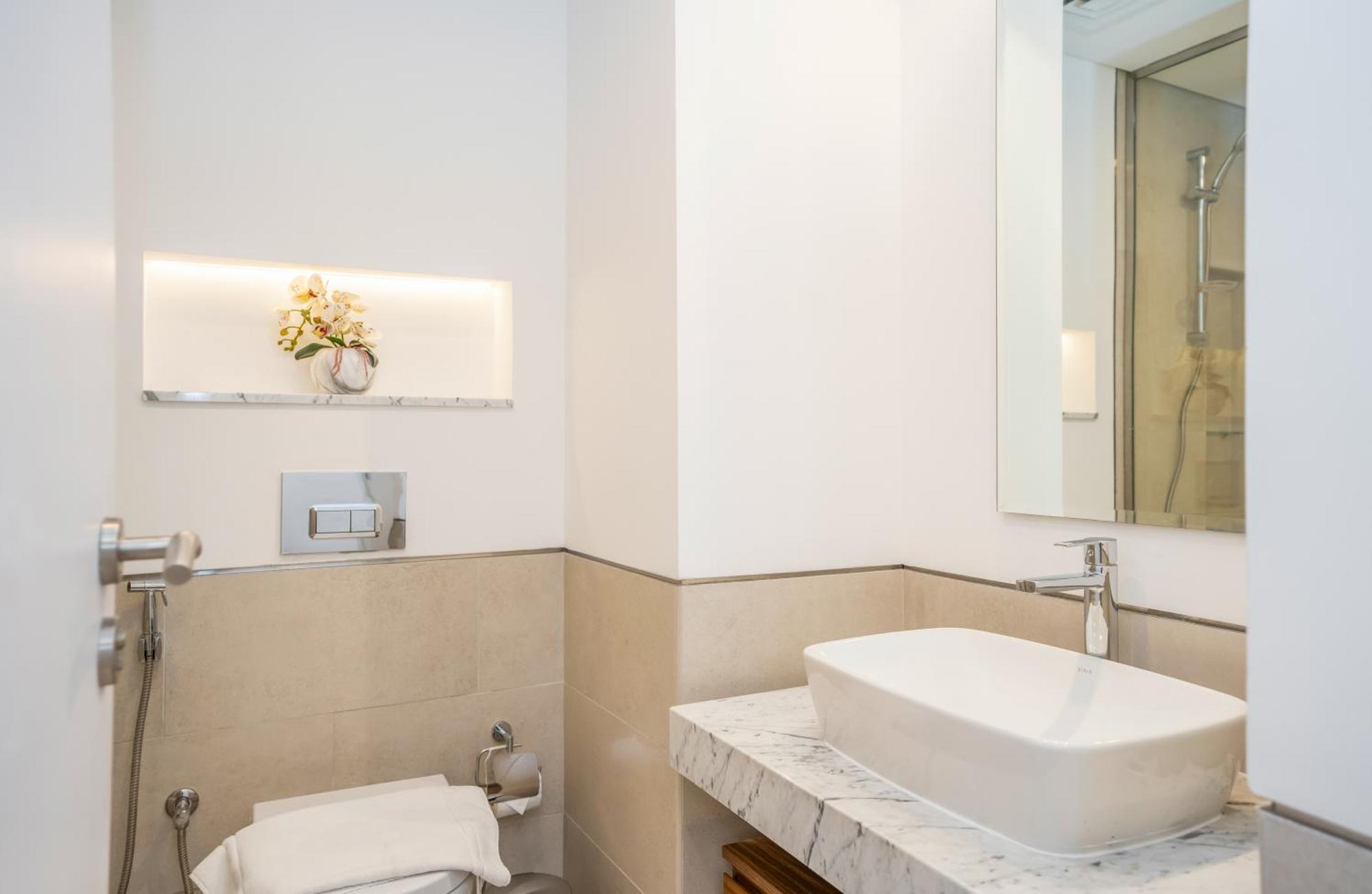 Vacay Lettings 2 Bed Retreat Near Burj Al Arab Apartment Dubai