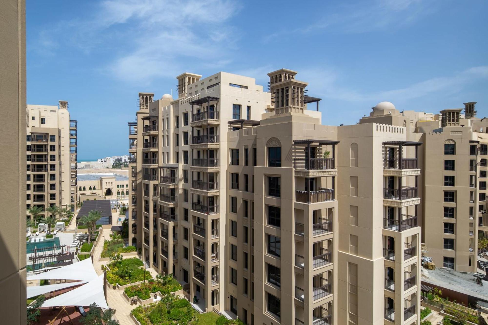 Frank Porter - Asayel 2 * Dubai