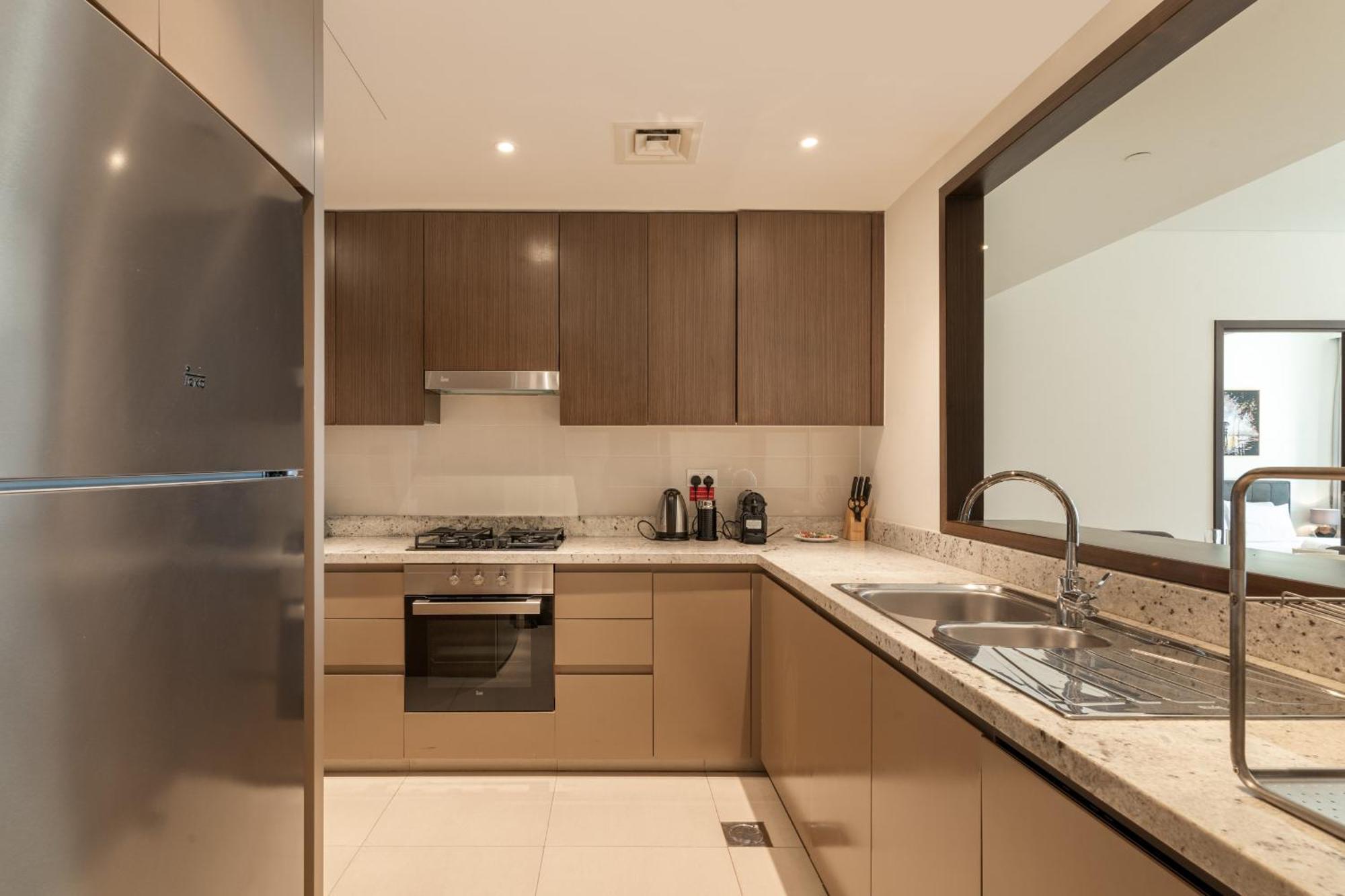Chic 2br In Bvld Heights, Walk To Attraction - Allsopp&allsopp Apartment Dubai