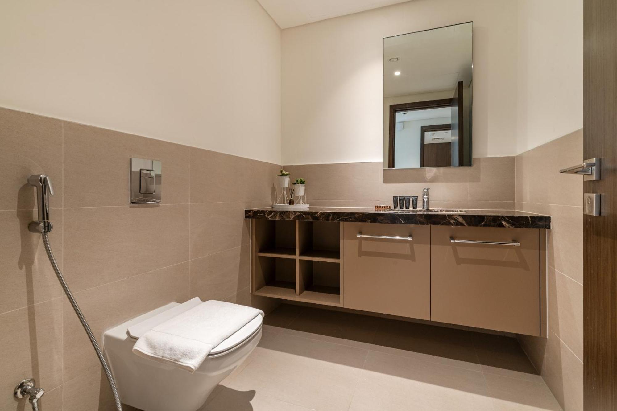 Apartment Chic 2br In Bvld Heights, Walk To Attraction - Allsopp&allsopp