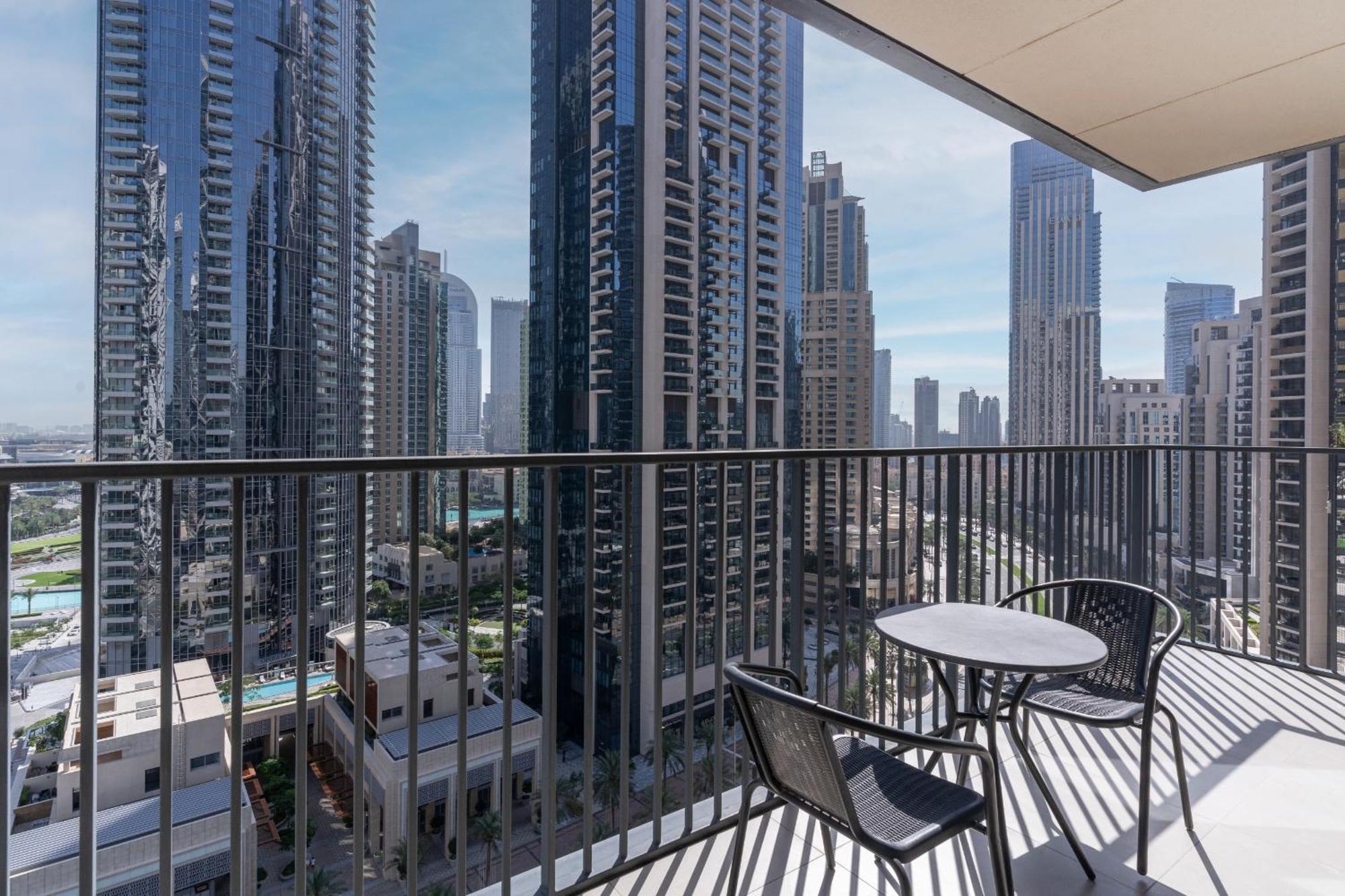 Apartment Chic 2br In Bvld Heights, Walk To Attraction - Allsopp&allsopp Dubai