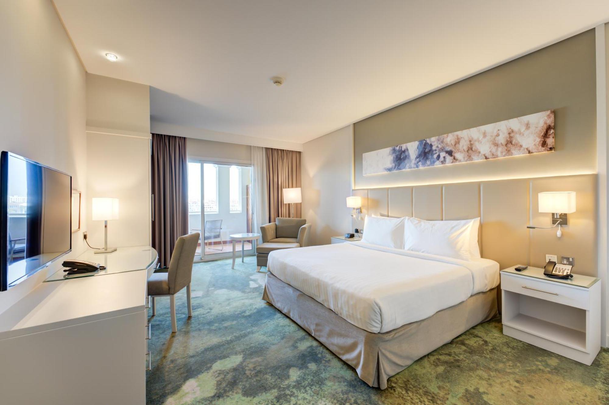 Millennium Lakeview Formerly Copthorne Lakeview Hotel 4*