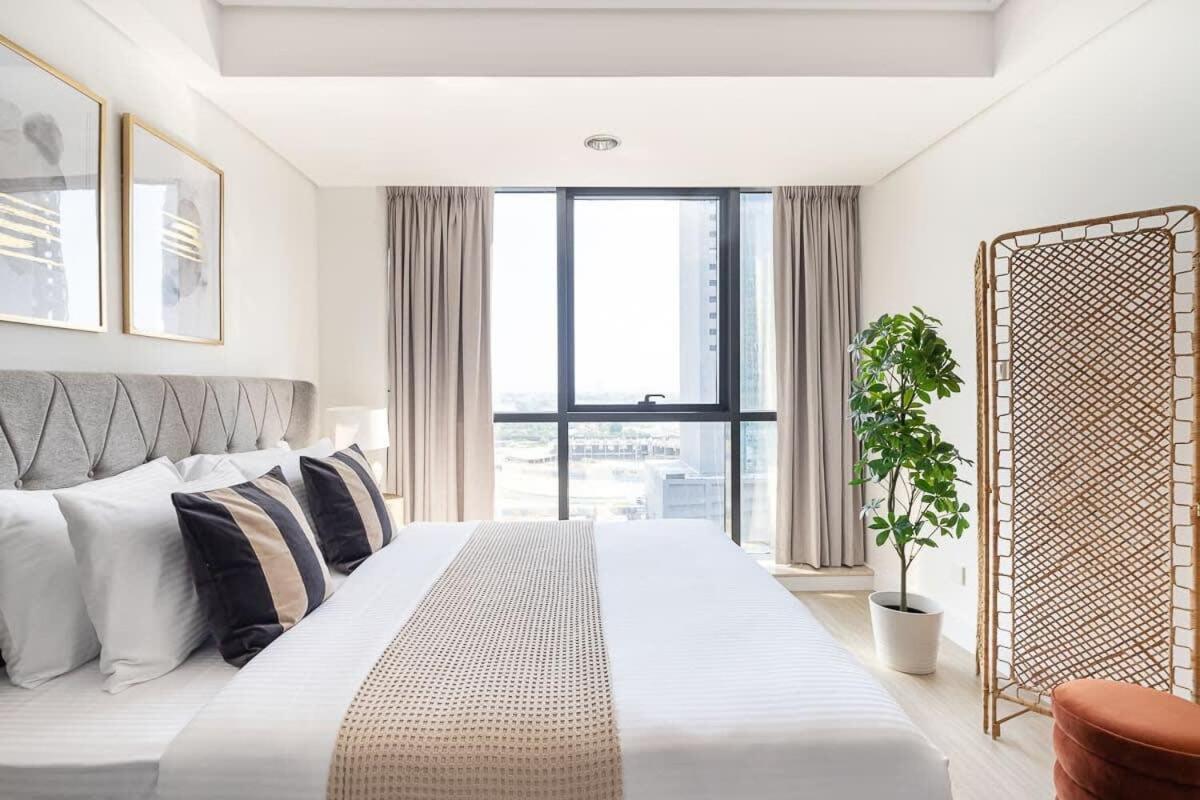 Apartment Frank Porter - Goldcrest Views 2 Dubai