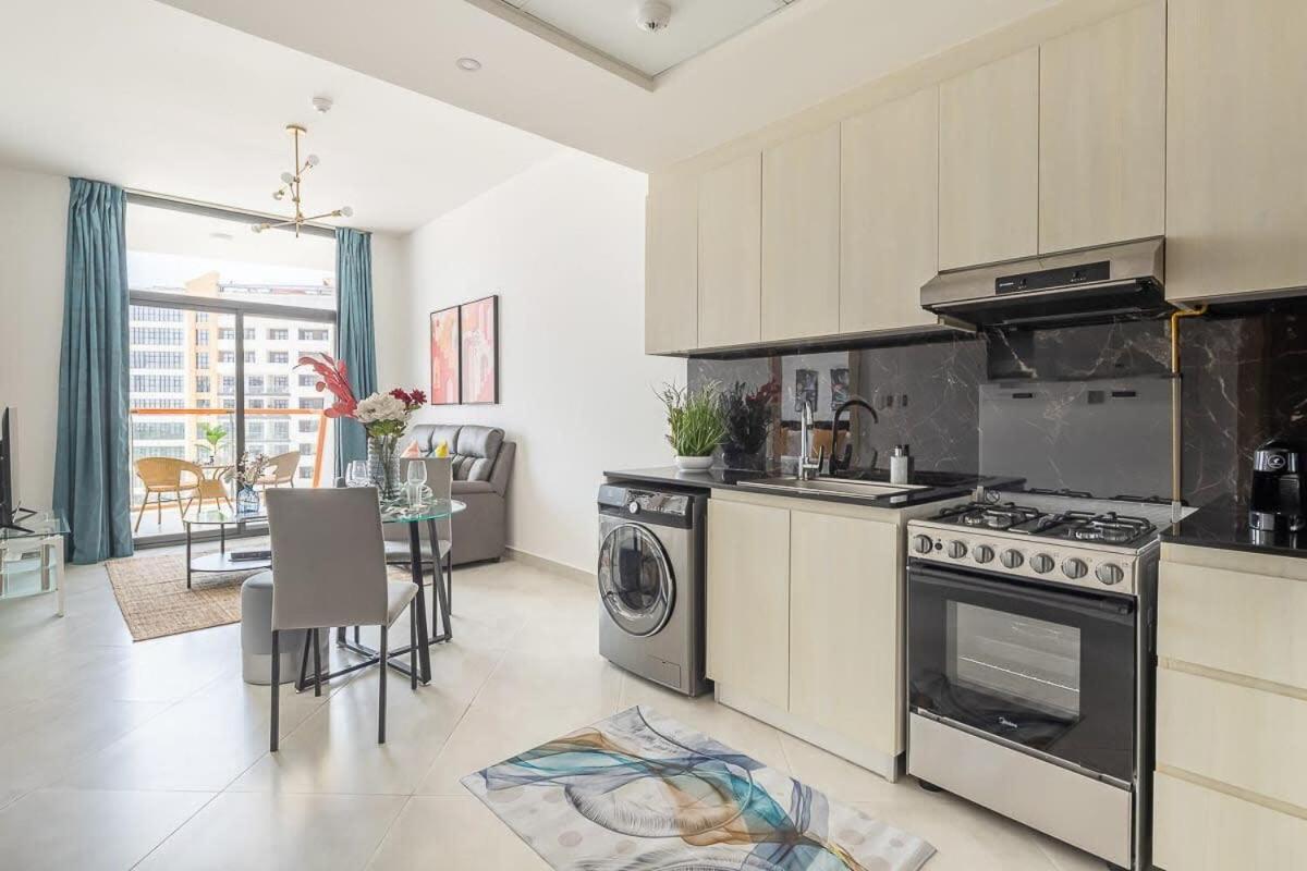 Apartment Frank Porter - Binghatti Avenue *