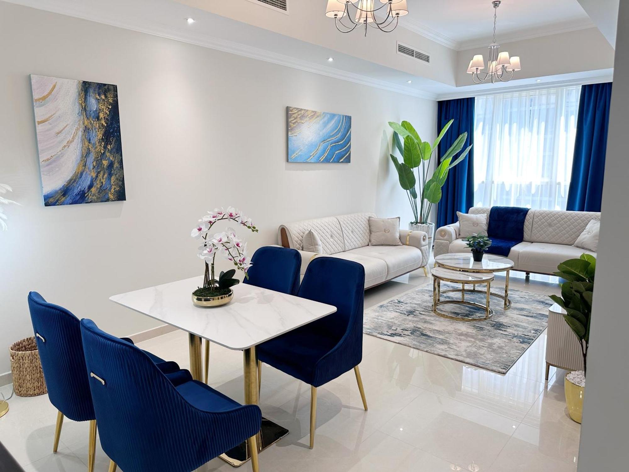 Dunya Tower Luxury And 2 Min Walk To Mall And Burj Khalifa In Heart Of Downtown Dubai