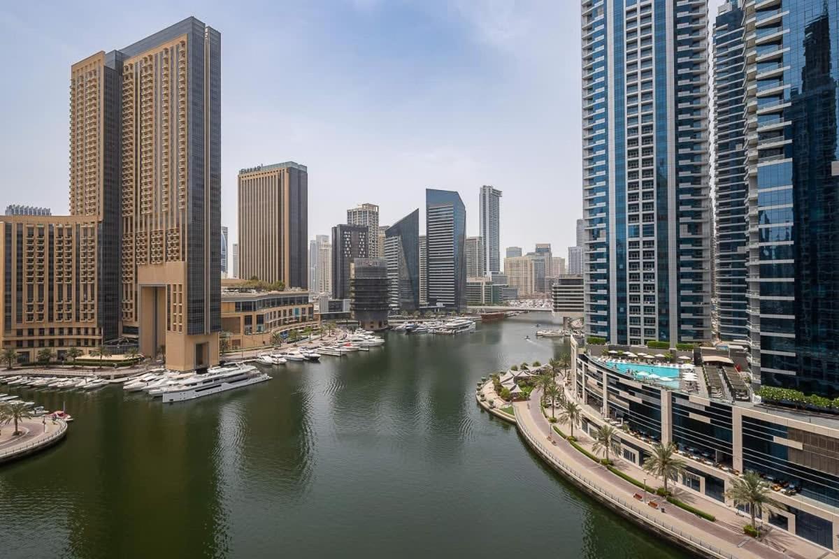 Apartment Frank Porter - Continental Tower Dubai