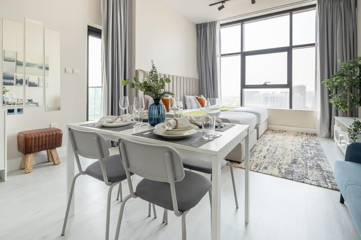 Apartment Frank Porter - Square Tower Dubai