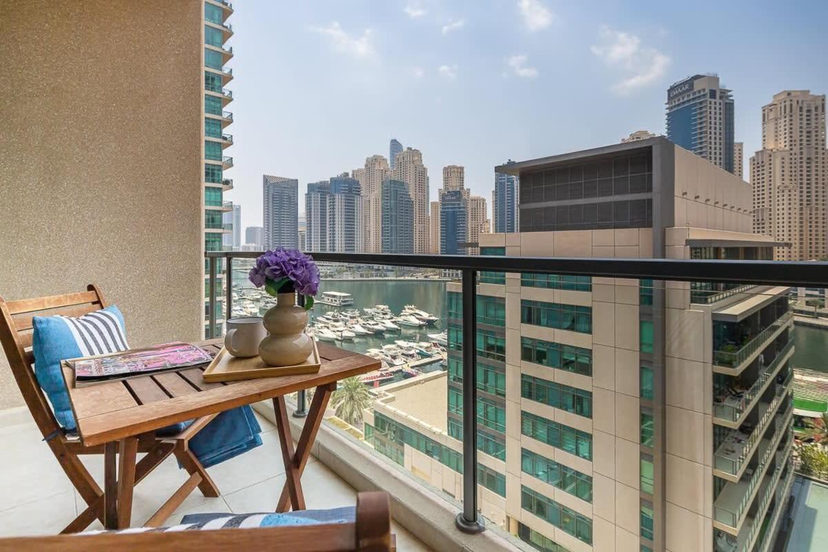 Apartment Frank Porter - Al Majara