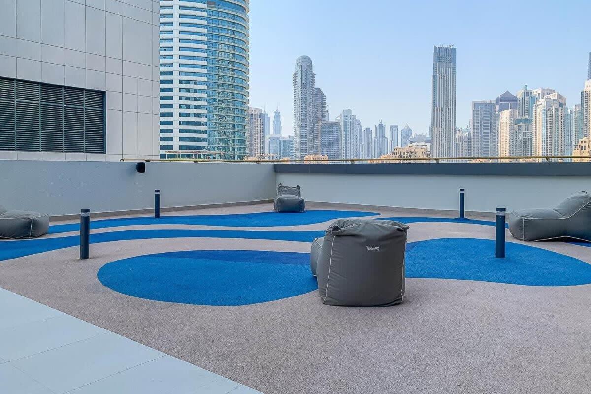 Frank Porter - The Sterling By Omniyat Dubai